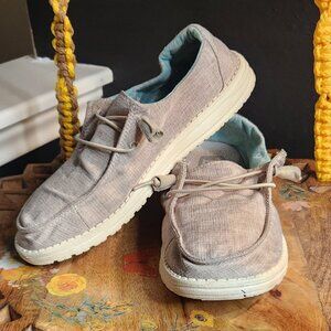 Hey Dude Wendy Shoes in Chambray Beige